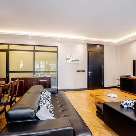 Luxury 4 Bedroom Apt At Nisantasi * Istanbul