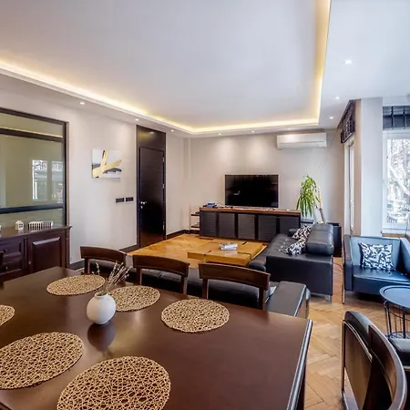 Luxury 4 Bedroom Apt At Nisantasi * Istanbul