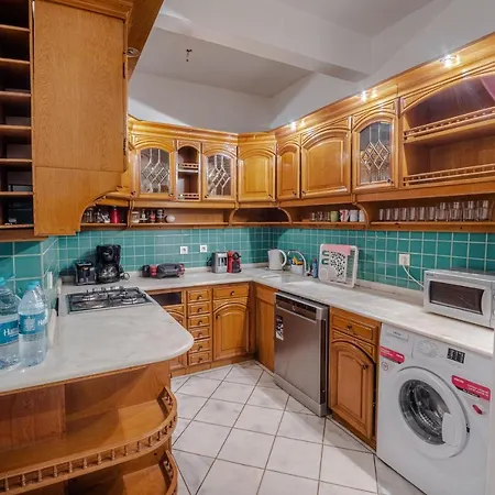 Luxury 4 Bedroom Apt At Nisantasi